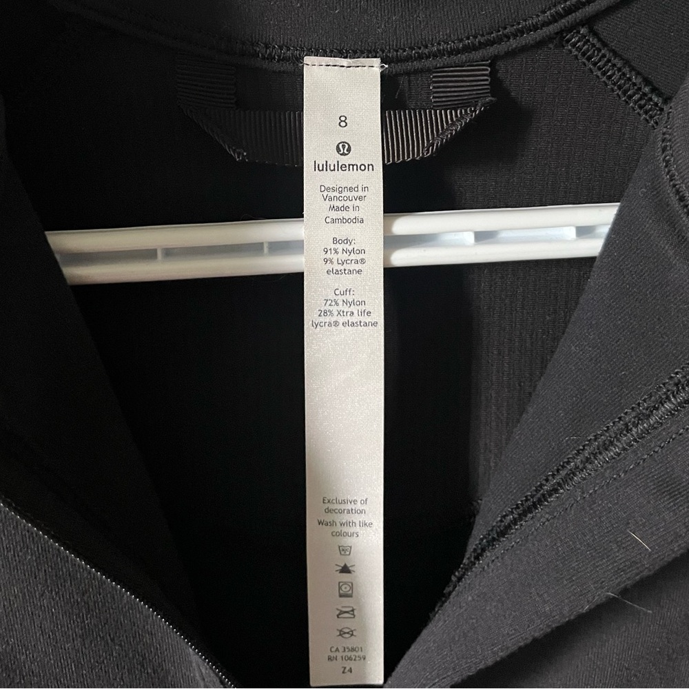 Lululemon Black Slim Sweater - Picture 3 of 4